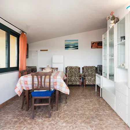 Dom wakacyjny Petra Rujia A 150 Mt Dalla Santa Lucia (Sardinia)
